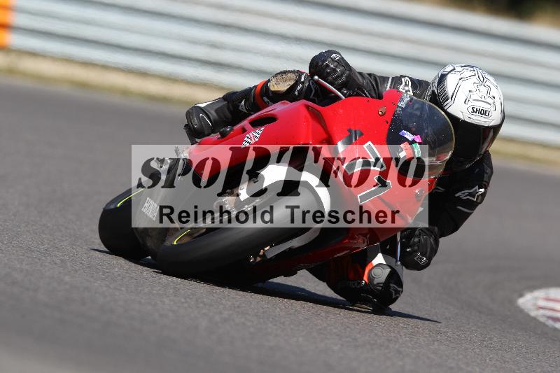 Archiv-2022/54 13.08.2022 Plüss Moto Sport ADR/Freies Fahren/171